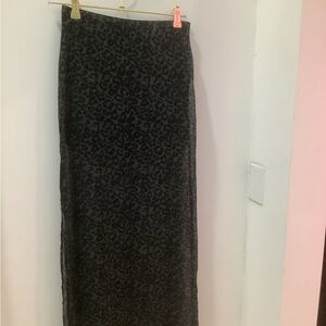 Divided Black Maxi Pencil Skirt for Night Out